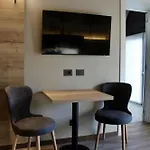 Ida Boutique 3*