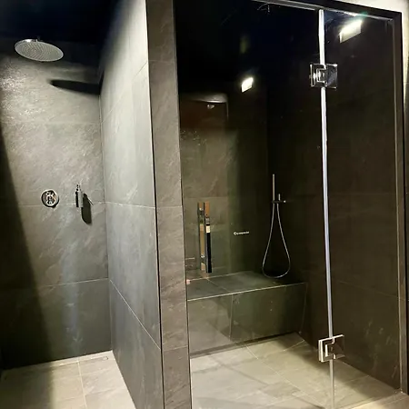 Отель Ida Boutique